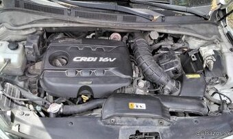 HYUNDAI i40 CW 1.7 CRDi 2015 predám MOTOR D4FD DVERE, TRYSKY
