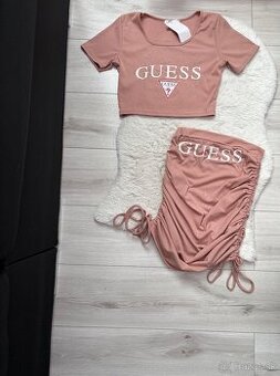 Ruzova suknova suprava guess