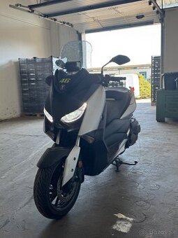 Yamaha xmax 400