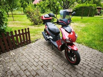 Skúter Adamoto Derbi TY 125T-44D