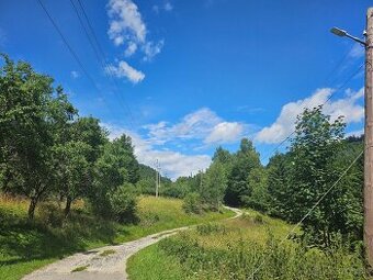 📍 Pozemok a rodinný dom, výborná lokalita Veľké Rovné