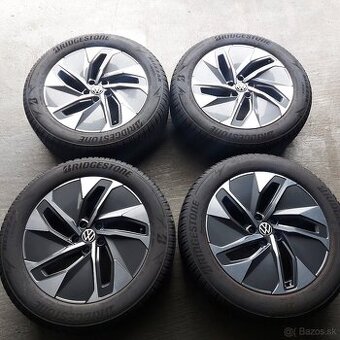 Zimná sada elektrónov originál Volkswagen ID4 R19 5x112