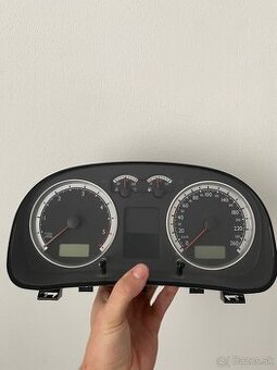 Golf 4/bora sportchrome budíky