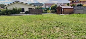 Ponúkame na dlhodobý prenájom pozemok na ulici Vavrinecká v  - 1