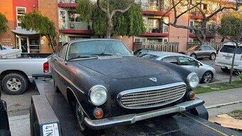 Volvo P1800