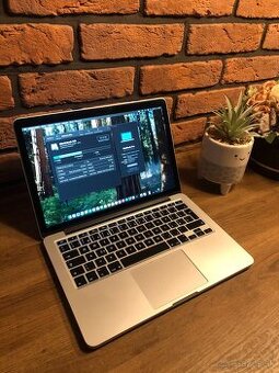 MacBook Pro 13" Retina – výborný stav