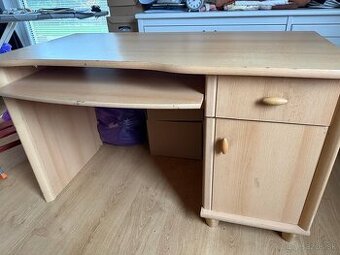 darujem pisaci stol za odvoz