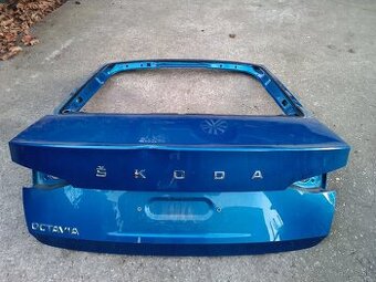 Zadné dvere Octavia 4 sedan