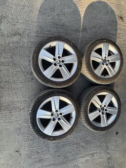 5x100 r16 215/45 r16 Originál škoda