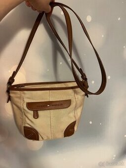 Crossbody kabelka Tommy Hilfiger