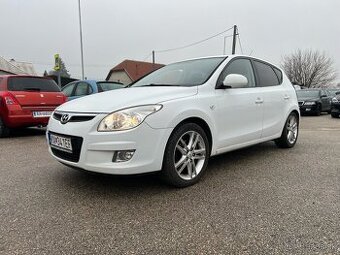 Hyundai i30 1.6 benzín, 84kW, MT/5, rok:08.2007.