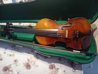 Predám zachovalý husle 4/4