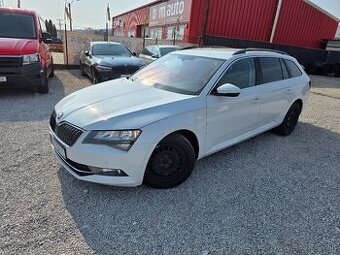 ŠKODA SUPERB III COMBI 1.6 TDI KAMERA KESSY