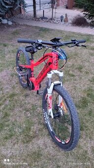 Crussis E-guera Junior