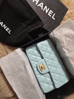 CHANEL MINI FLAP