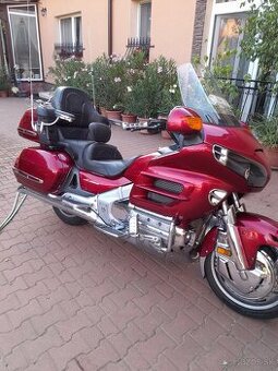 Goldwing - 1