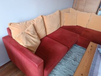 Rozkladací rohový gauč