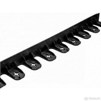Neviditeľný obrubník 4,5 / 80 cm čierny + Kotviace klince
