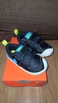 Tenisky Nike