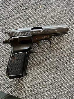 CZ 50, CZ 83 a taurus 38 špeciál