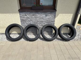 215/45 R20 95H XL EV zimné HANKOOK