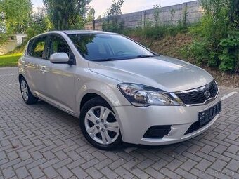 Kia Ceed 1.4 Cvvt 2012 132771km