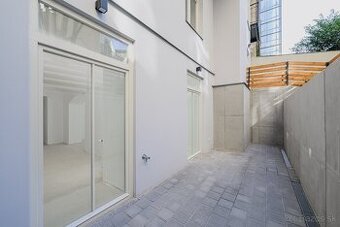 Domov na Letné v nebytovém prostoru–ubytovací jednotce 2+kk