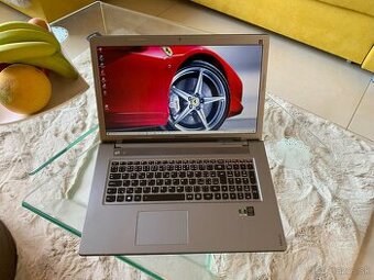 17.3" Lenovo 710/ Core I5/ 8GB RAM/ 256GB SSD/ 2xGrafika...