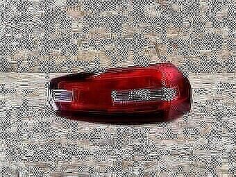 Zadné pravé a ľavé svetlo na Citroen Picasso
