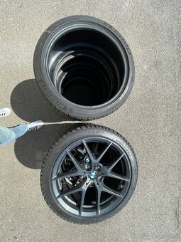 BMW 18” + zimné a letné pneu