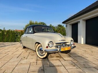 Veterán Škoda 1200
