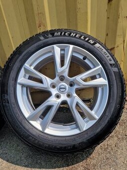 5x108 r18 kolesa volvo xc40 disky 18 elektrony 235 55 alu XC