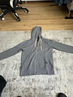 MIKINA NA ZIPS