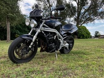 Triump Speed Triple t509