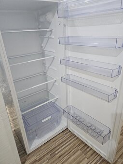 Chladnicka Beko Biela ++