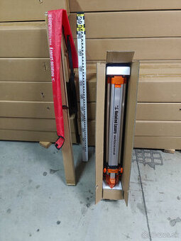 Stativ (trojnozka) a 5m teleskopicka lata k rotacnemu laseru