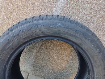 Goodyear Vector 4Seasons 195/60 R16