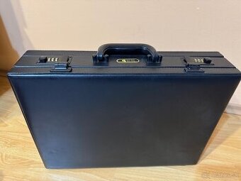 Predám kufor s kódovaním