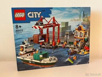 LEGO® City 60422 Prístav s nákladnou loďou