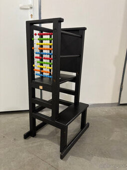 Rastúca učiaca veža