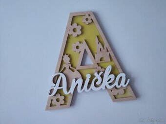 Drevené písmenko s menom A, Anička, princezná