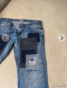 Predam pánske rifle Hugo boss