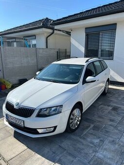 Škoda Octavia Combi-biela