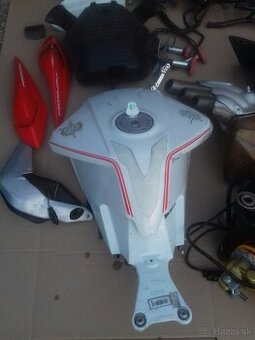 Na ND MV Augusta 800.