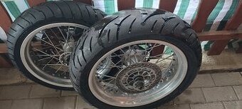 Kolesa supermoto