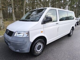VW TRANSPORTER 2,5 TDi LONG-9-míst