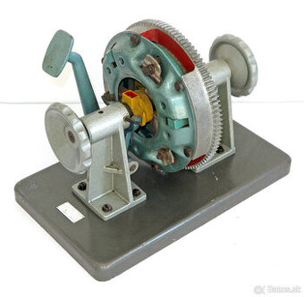 Retro model spojky, školský model