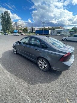 Predám Volvo s40 rok.2011