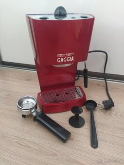 Pákový kávovar Gaggia