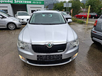 ŠKODA SUPERB COMBI 1,6 TDi 77kW 2013